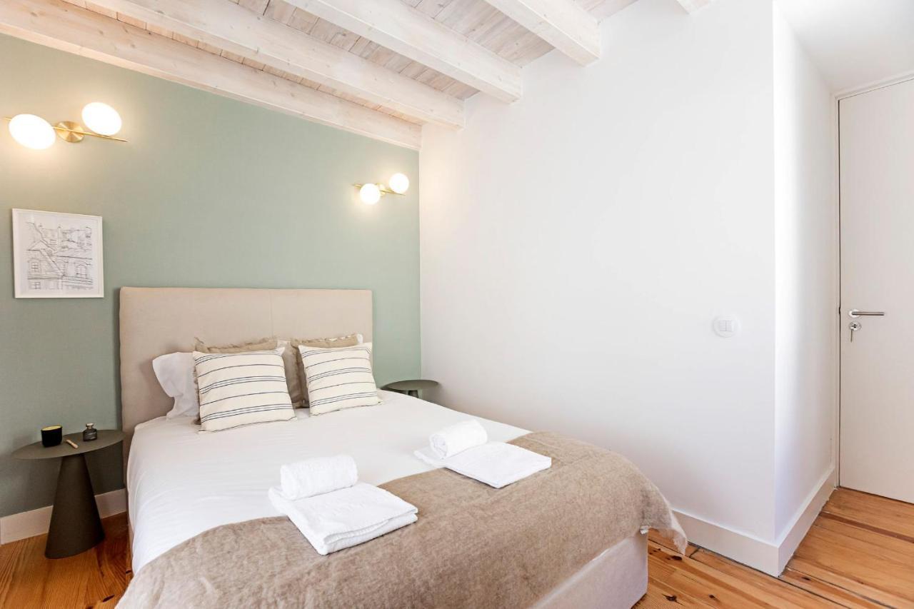 D. João IV Apartments by LovelyStay Porto Exterior foto