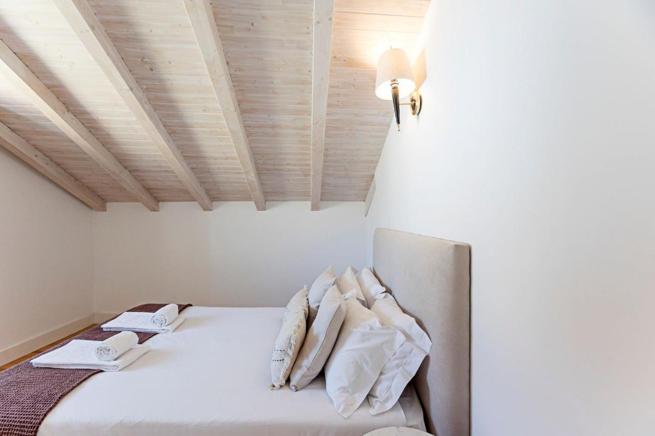 D. João IV Apartments by LovelyStay Porto Exterior foto